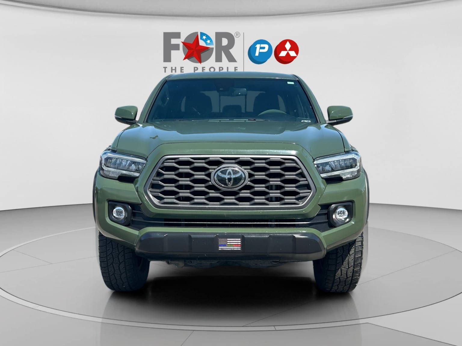 Used 2021 Toyota Tacoma TRD Off-Road w/ Technology Package image 8