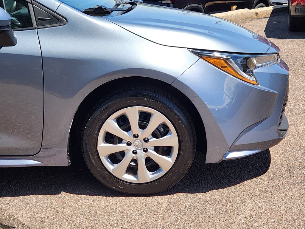 Used 2026 Toyota Corolla LE FWD image 29
