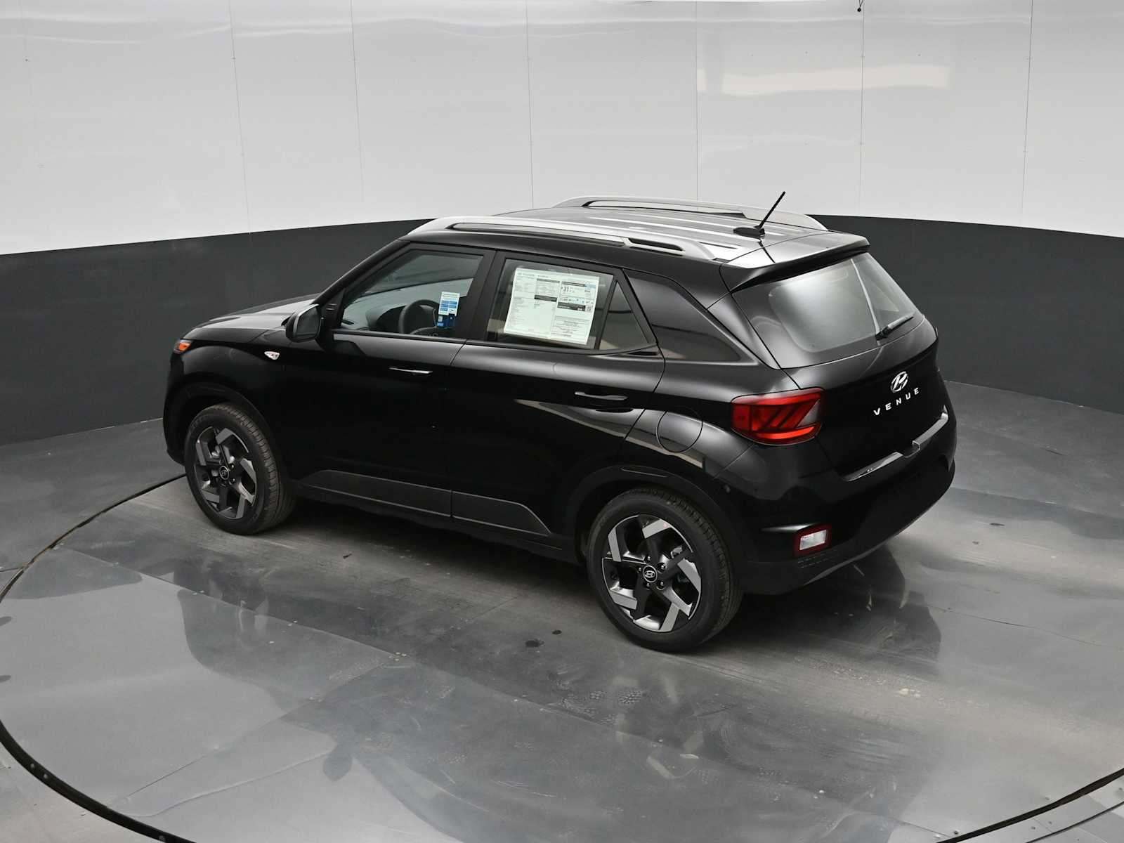 New 2026 Hyundai Venue SEL FWD image 25