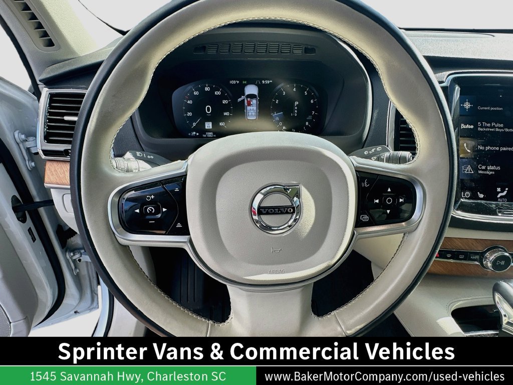 Used 2022 Volvo XC90 T6 Momentum w/ Advanced Package AWD/4WD image 9