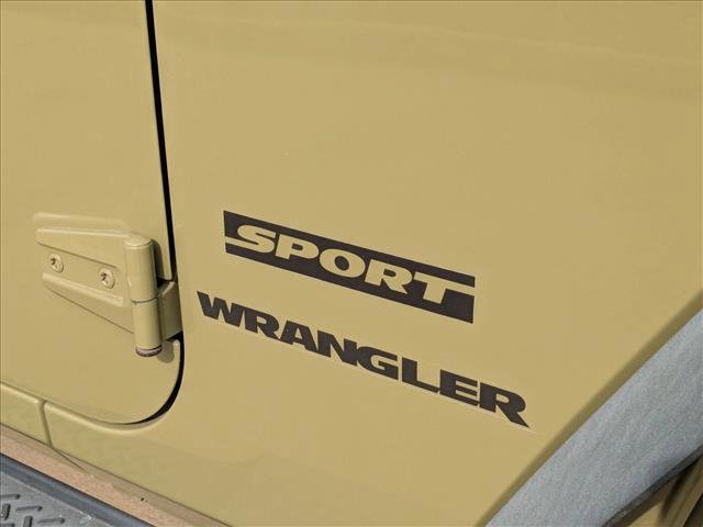 Used 2013 Jeep Wrangler Sport image 23