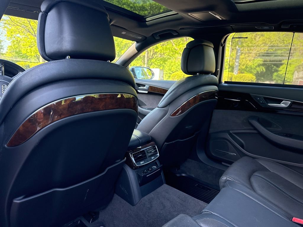 Used 2016 Audi A8 L 3.0T w/ Executive Package image 11