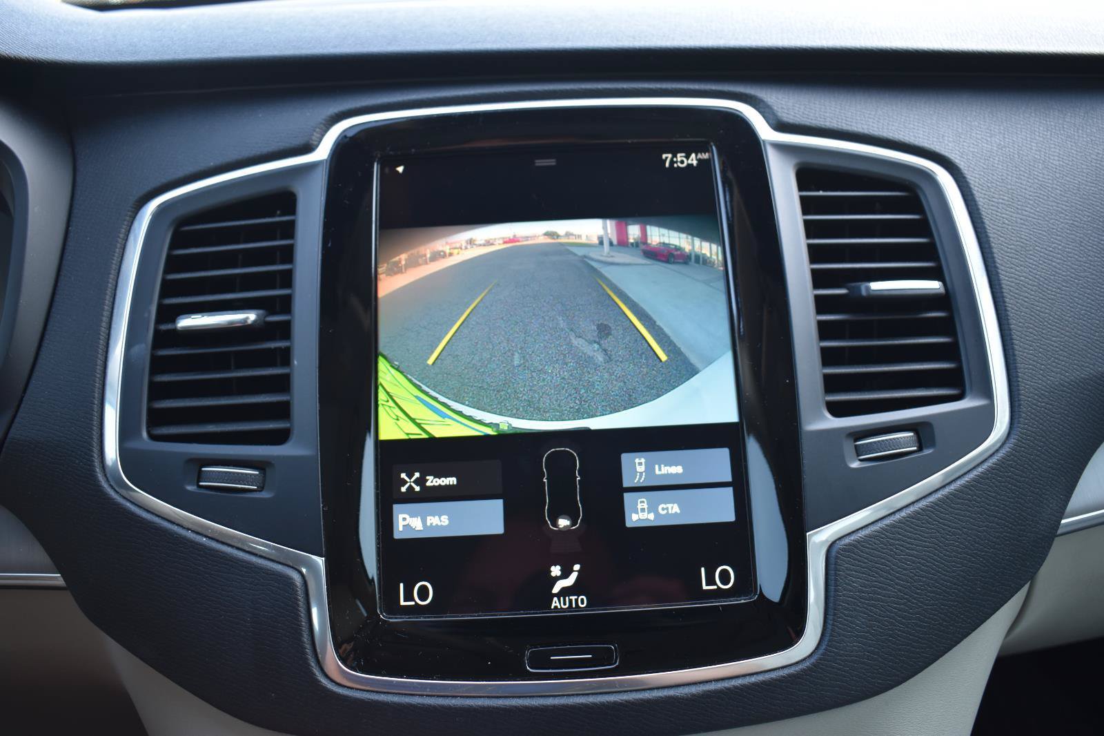 Used 2021 Volvo XC90 T5 Momentum w/ Protection Package Premier FWD image 41