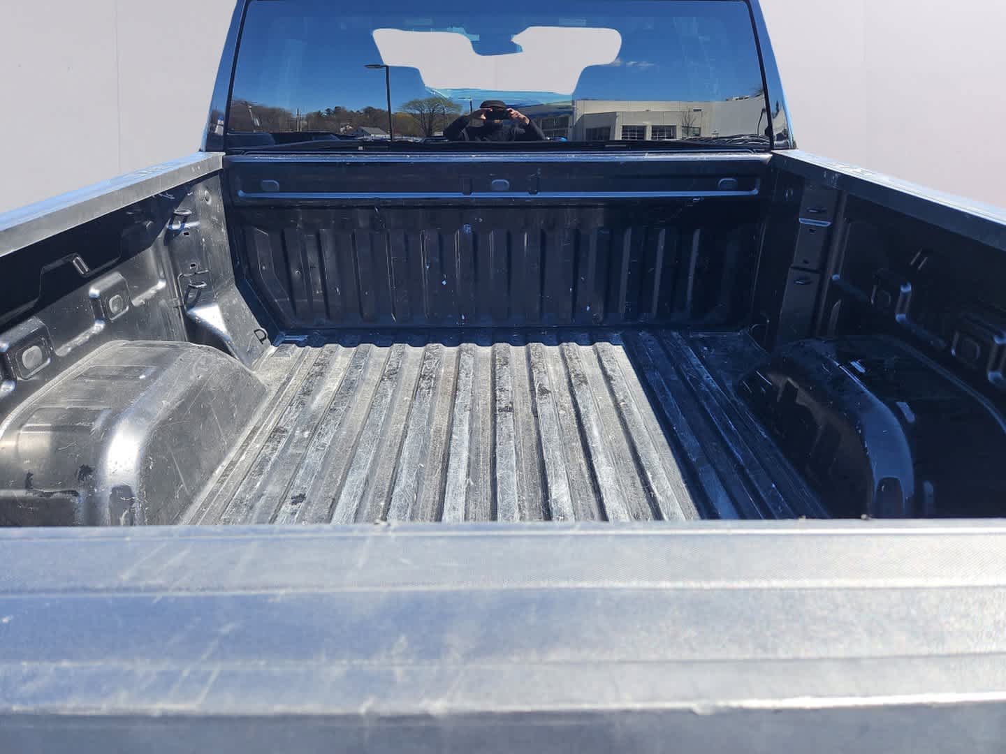 Certified 2025 GMC Sierra 1500 SLT AWD/4WD image 34