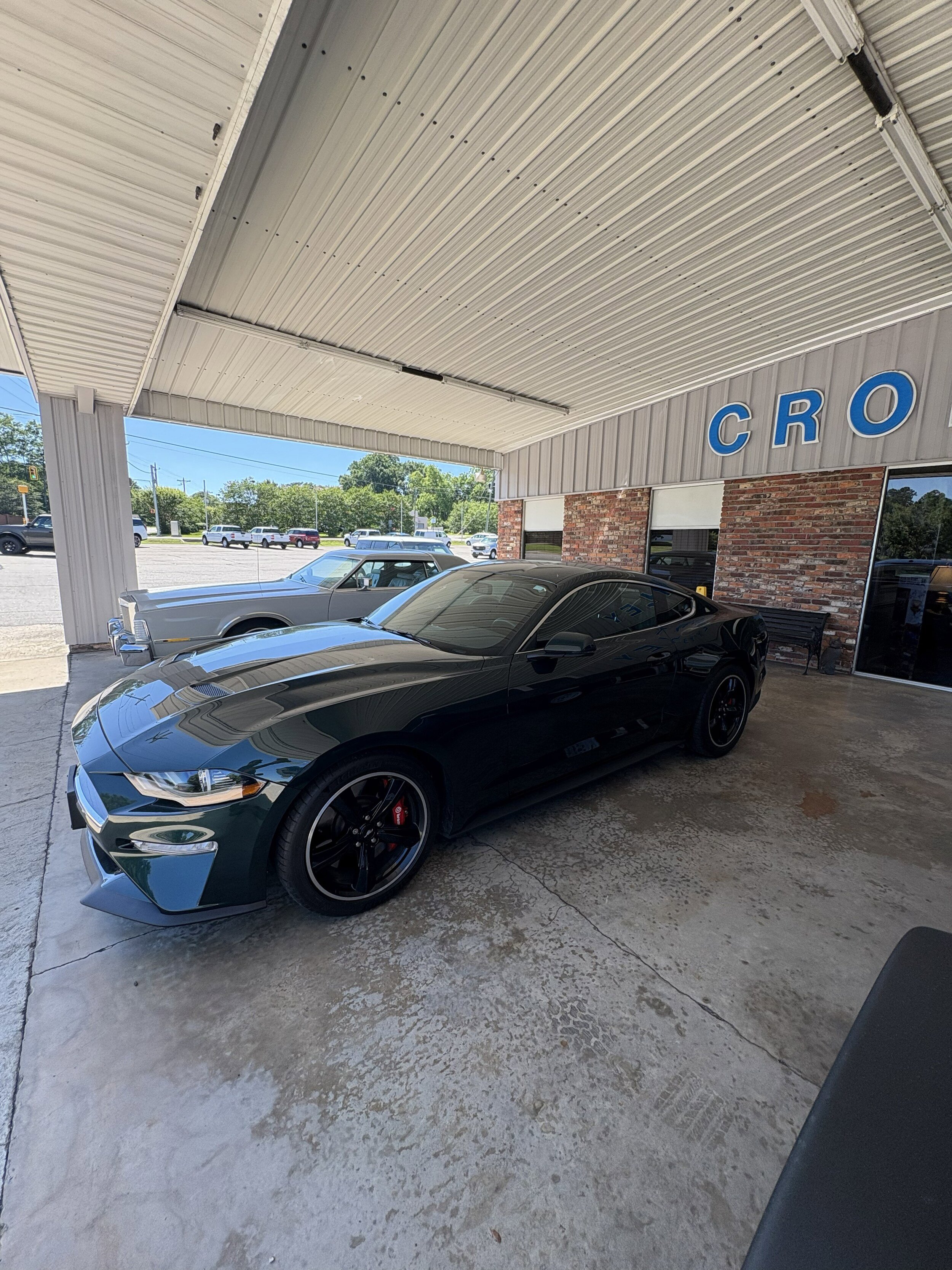 Used 2019 Ford Mustang Bullitt w/ Bullitt Electronics Package RWD image 2