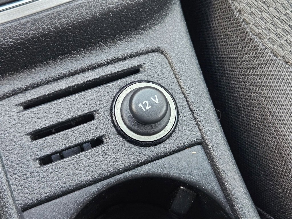 Used 2017 Volkswagen Golf 4-Door image 28