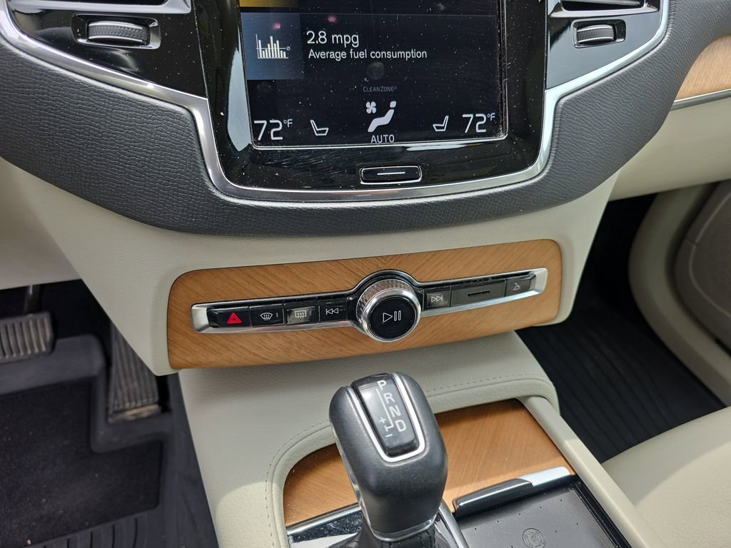 Used 2022 Volvo XC90 T5 Momentum w/ Advanced Package image 30