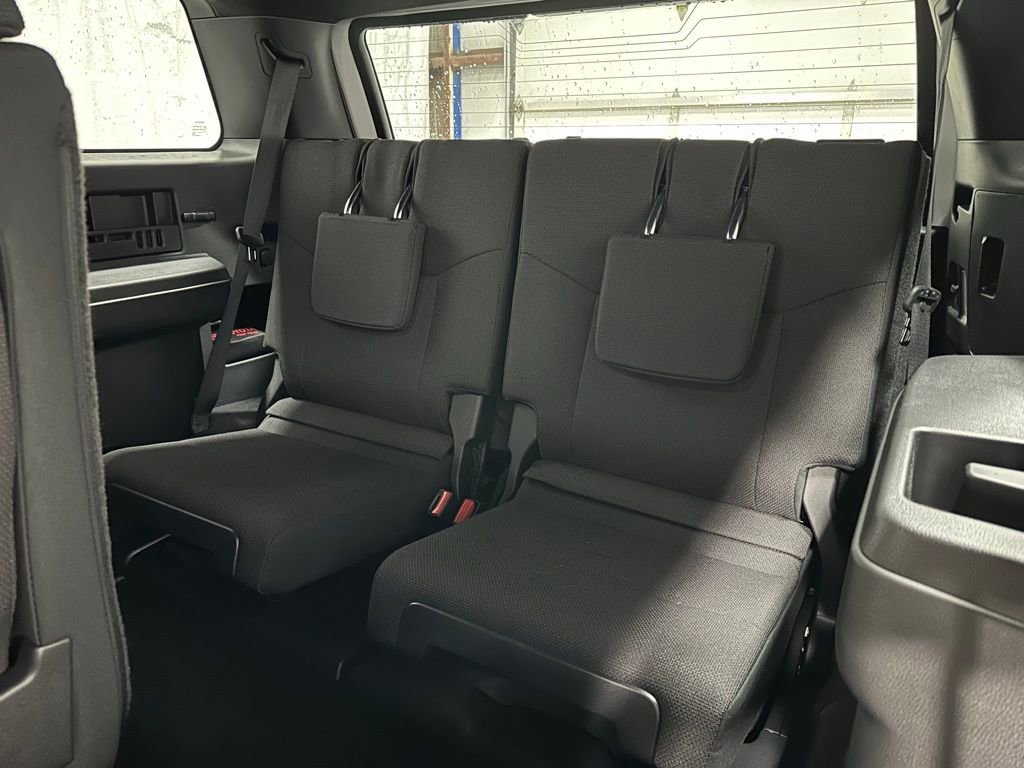 Used 2025 Toyota 4Runner SR5 image 35