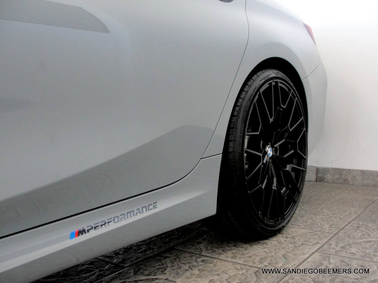 Used 2023 BMW 330i Sedan w/ M Sport Package RWD image 8