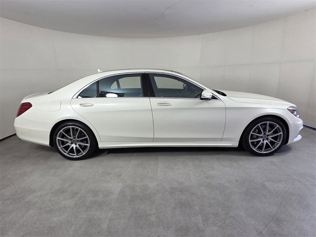 Used 2016 Mercedes-Benz S 550 Sedan image 3