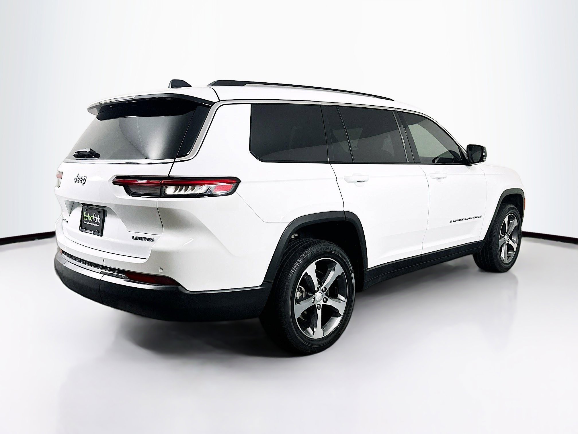 Used 2023 Jeep Grand Cherokee L Limited image 9