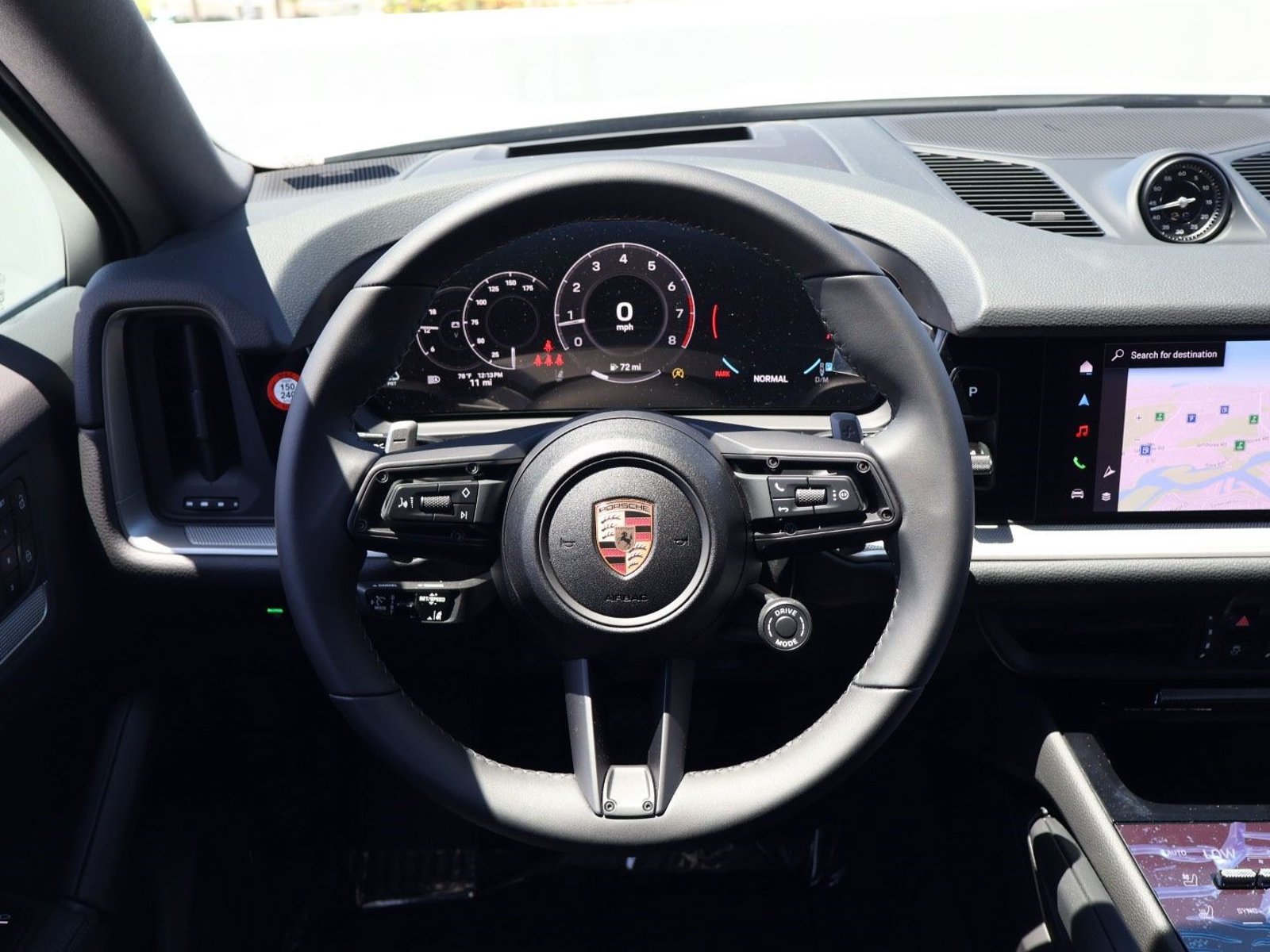 New 2026 Porsche Cayenne Coupe AWD/4WD image 15