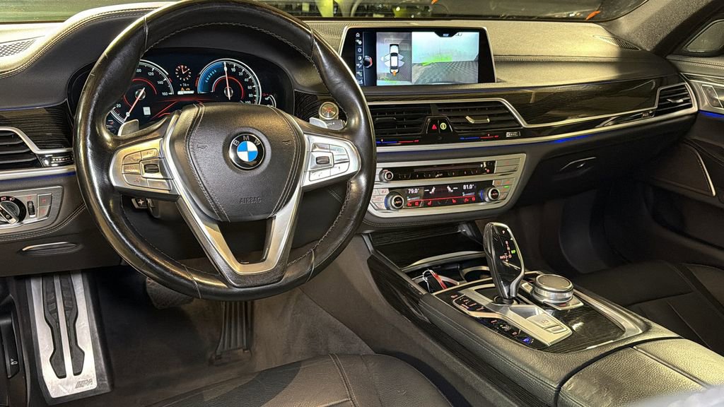 Used 2017 BMW 740e xDrive image 16