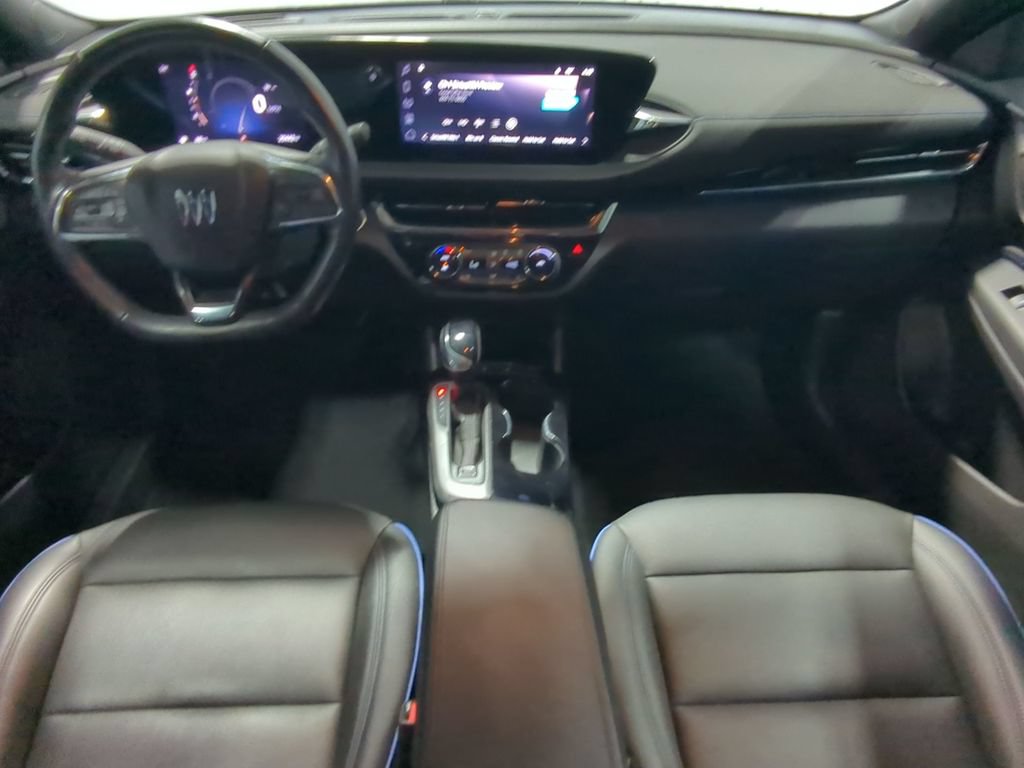Used 2025 Buick Envista Sport Touring w/ Convenience I Package FWD image 18