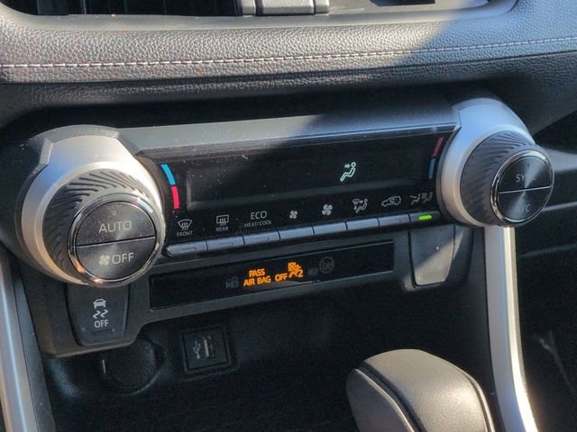 Certified 2025 Toyota RAV4 LE AWD/4WD image 21