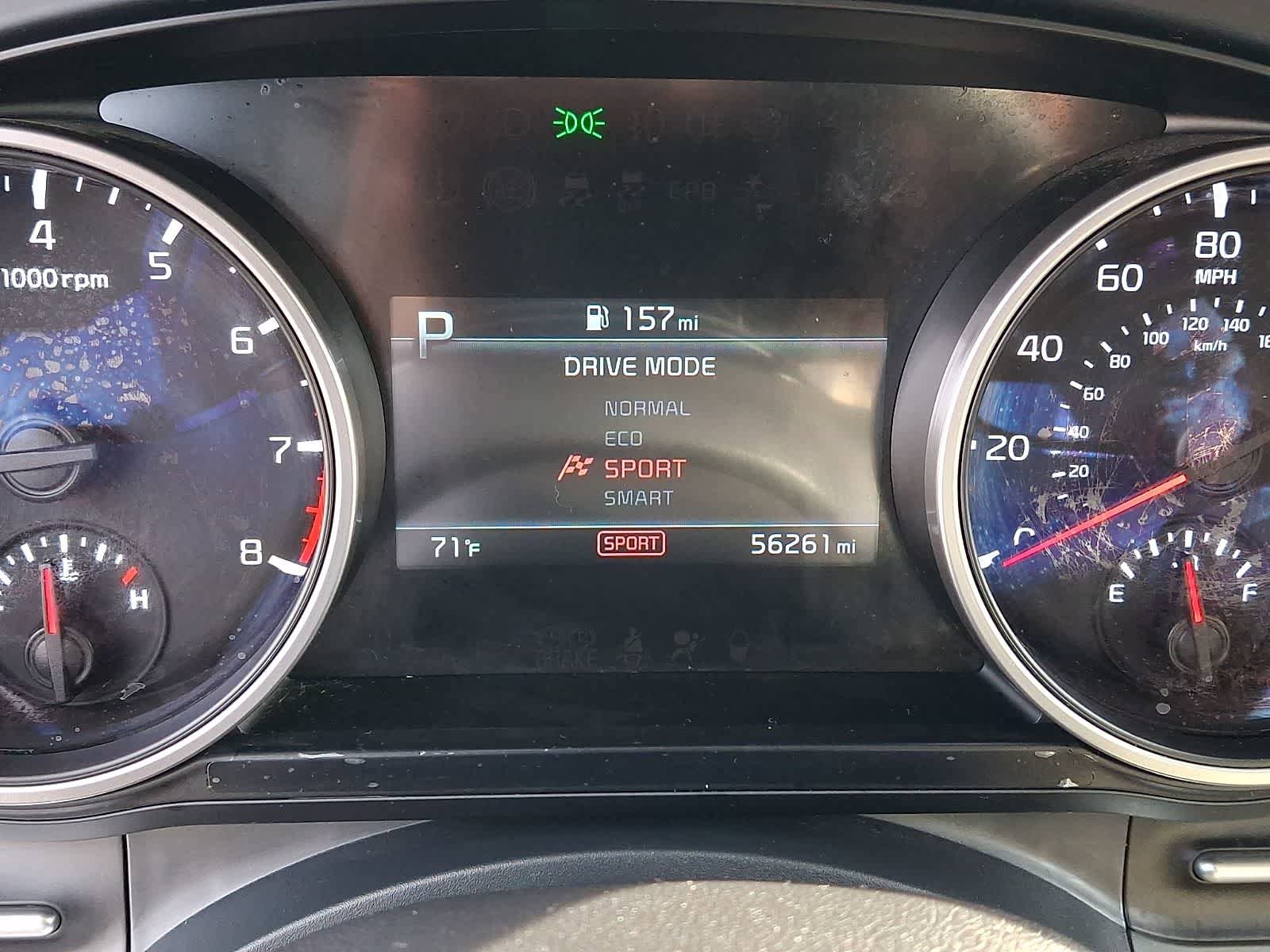 Used 2022 Kia Carnival LX image 27