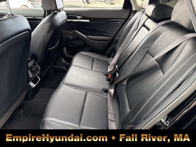 Used 2021 Kia Seltos SX w/ SX Sunroof Package image 16