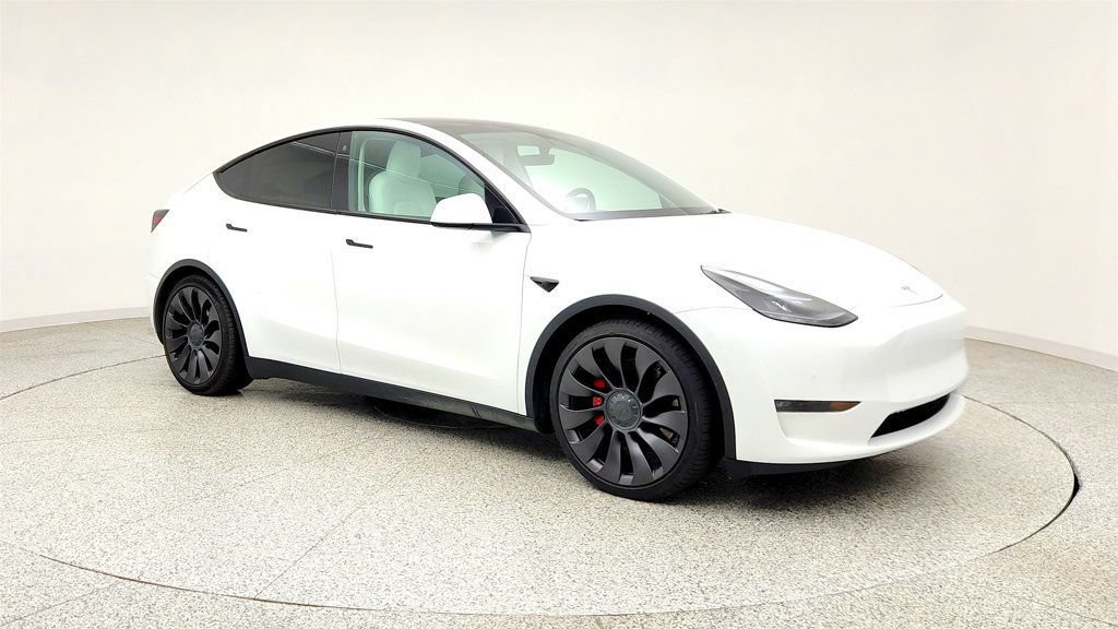 Used 2022 Tesla Model Y Performance AWD/4WD image 3