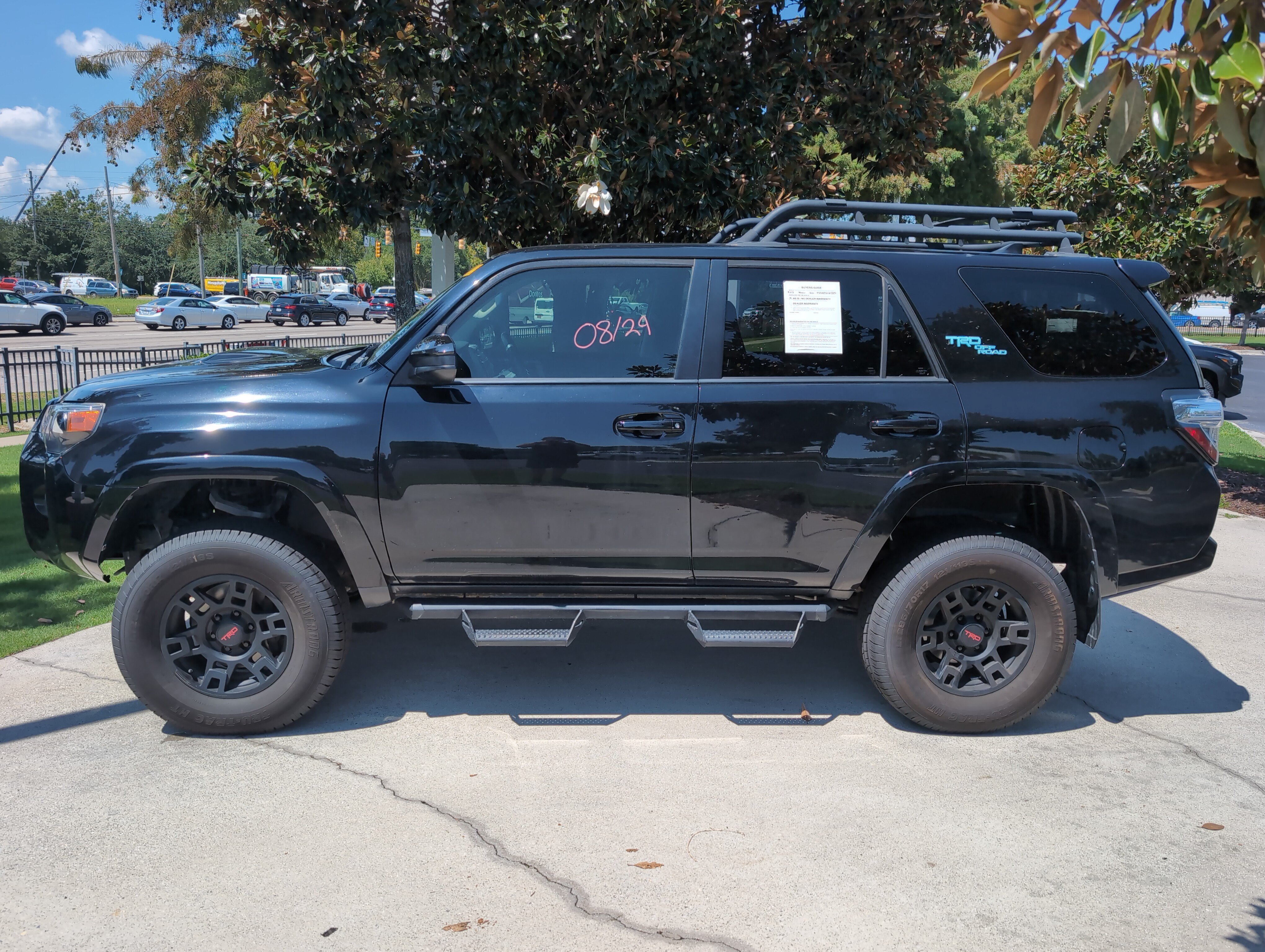 Certified 2021 Toyota 4Runner TRD Off-Road AWD/4WD image 7