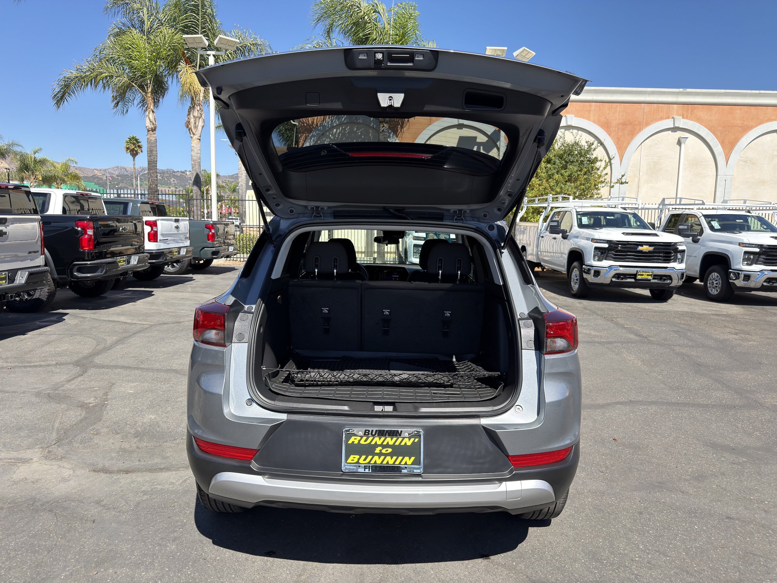 Used 2024 Chevrolet TrailBlazer LT FWD image 14