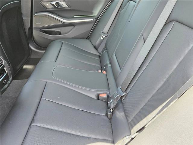 Used 2026 BMW 330i Sedan w/ M Sport Package RWD image 16