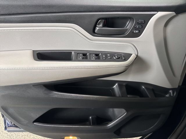 Used 2018 Honda Odyssey EX-L image 24