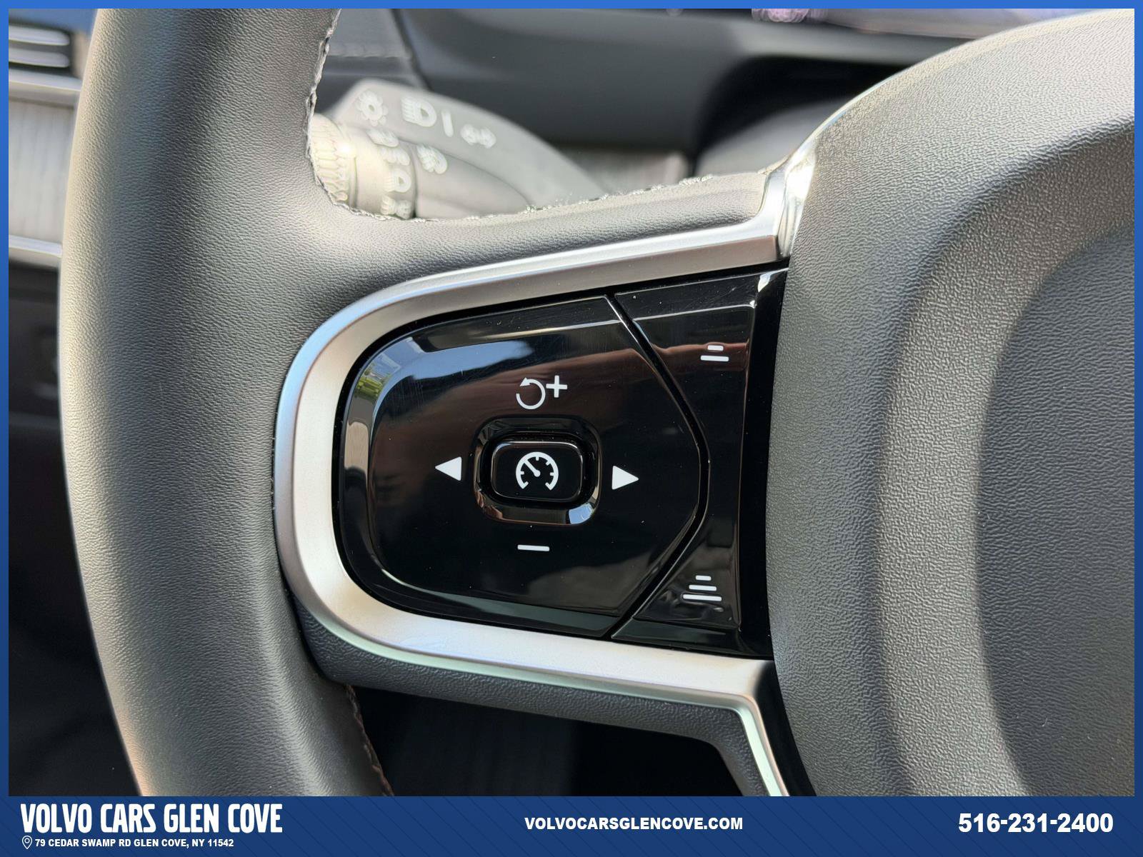 Used 2025 Volvo XC90 T8 Ultra w/ Protection Package Premier AWD/4WD image 25