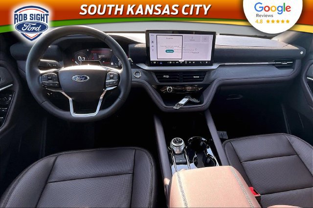 New 2026 Ford Explorer Platinum w/ LUX Leather Package AWD/4WD image 5