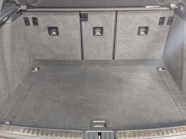 Certified 2025 Porsche Macan Turbo image 22