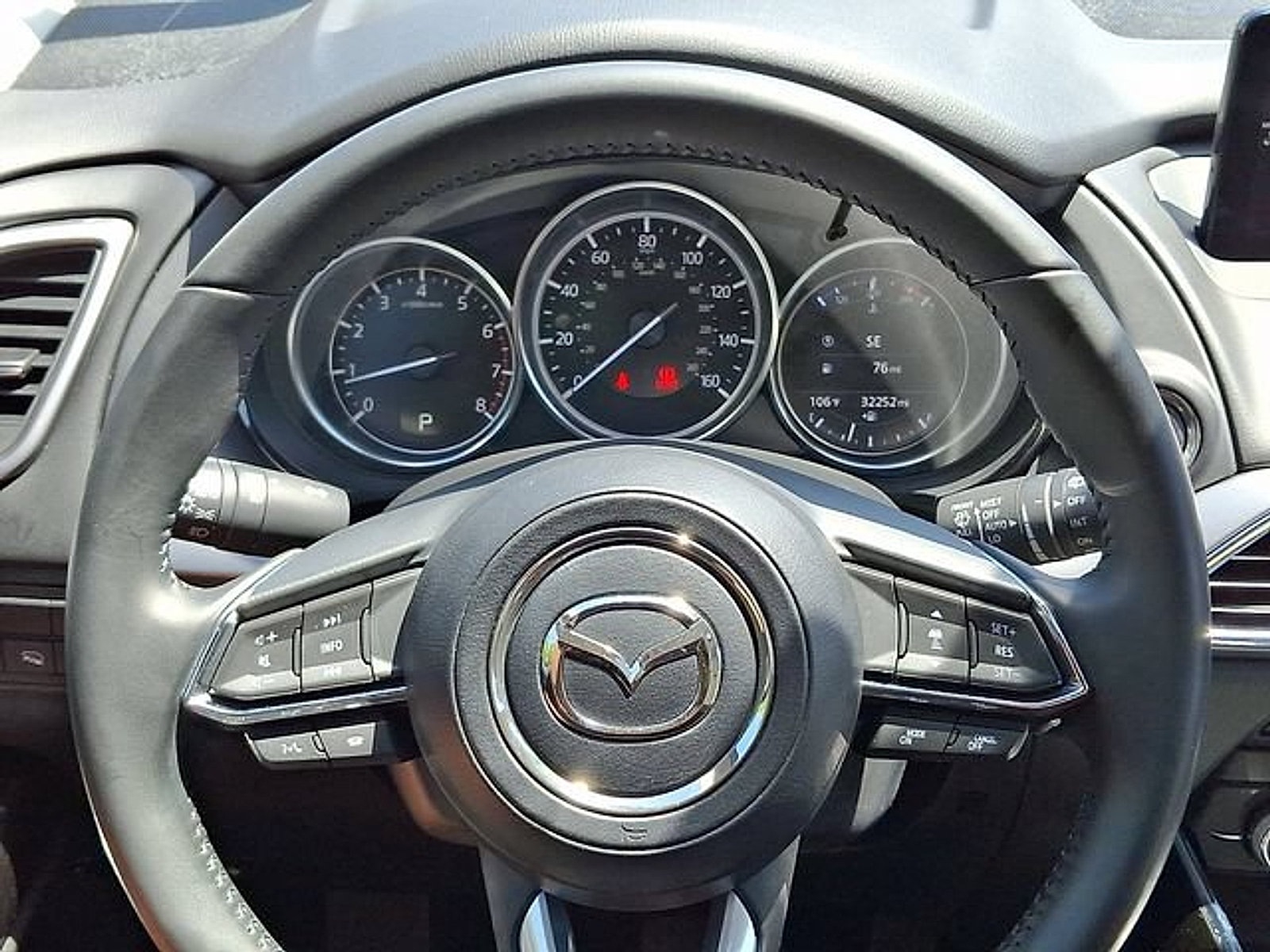Used 2023 MAZDA CX-9 Touring AWD/4WD image 19