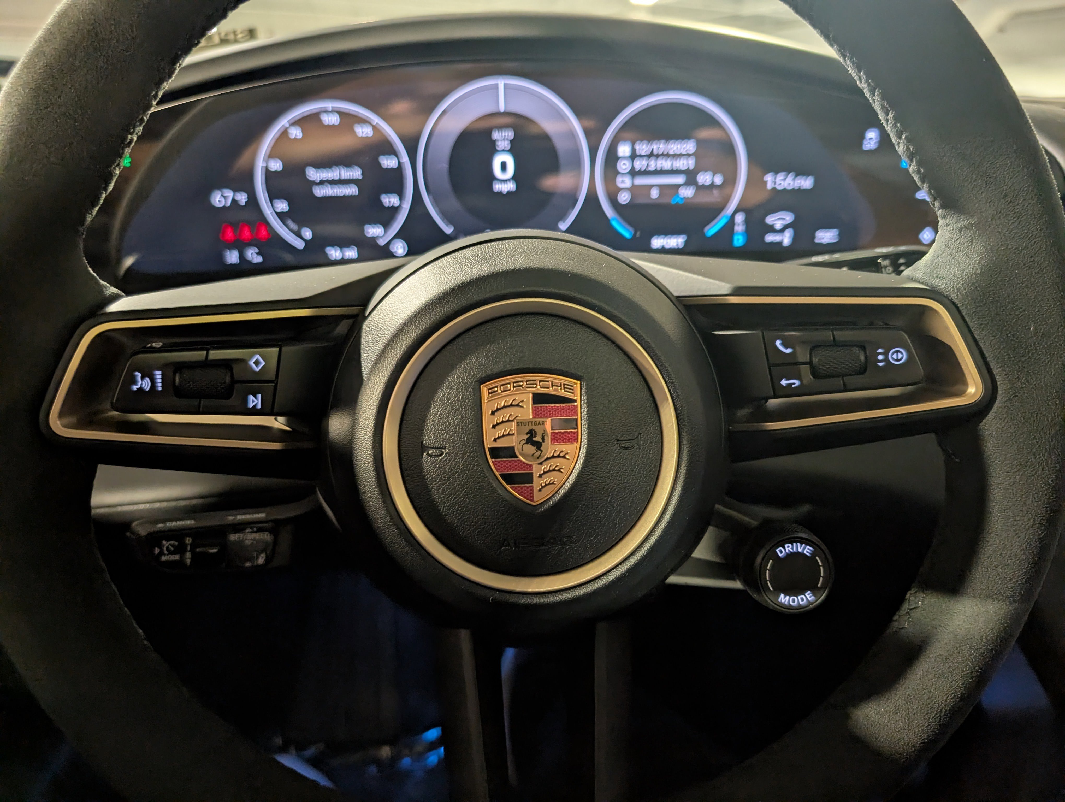 New 2026 Porsche Taycan 4 Cross Turismo image 30