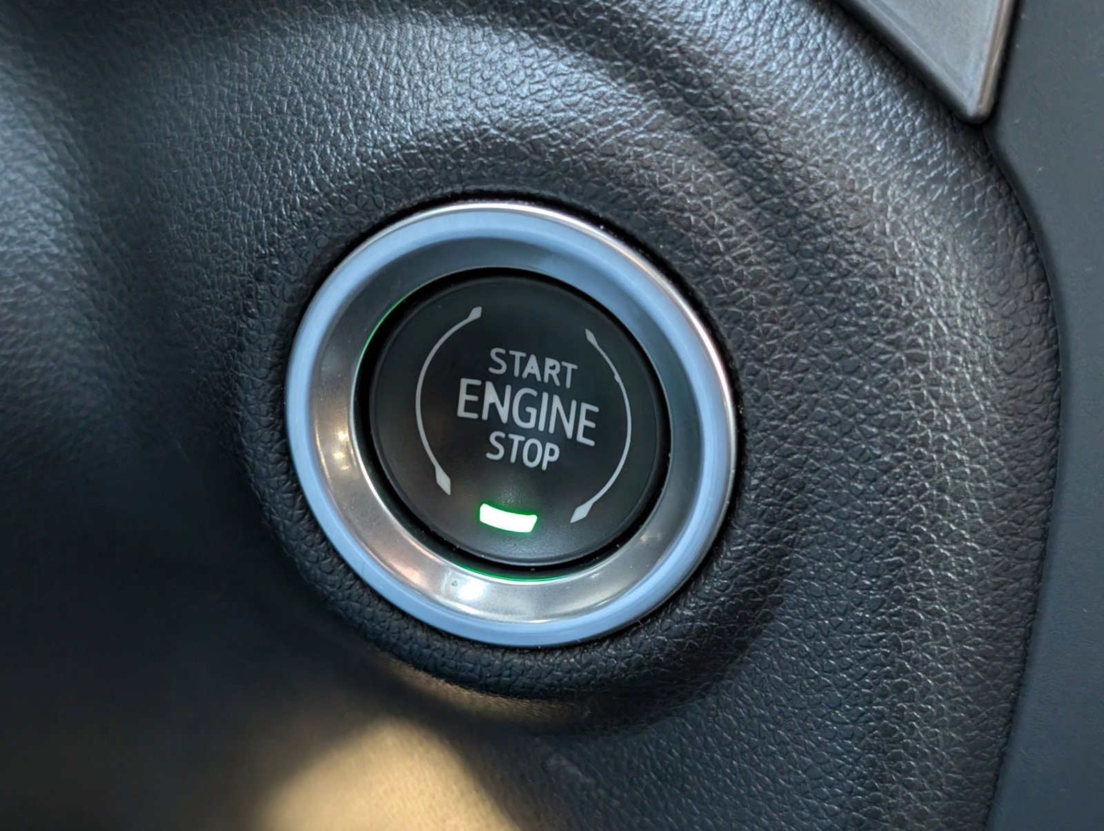 Used 2022 Chevrolet Silverado 1500 Custom image 18