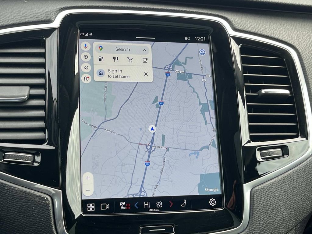 Used 2023 Volvo XC90 B6 Plus w/ Protection Package image 36