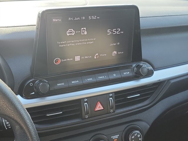 Used 2024 Kia Forte LXS w/ LXS Technology Package FWD image 27