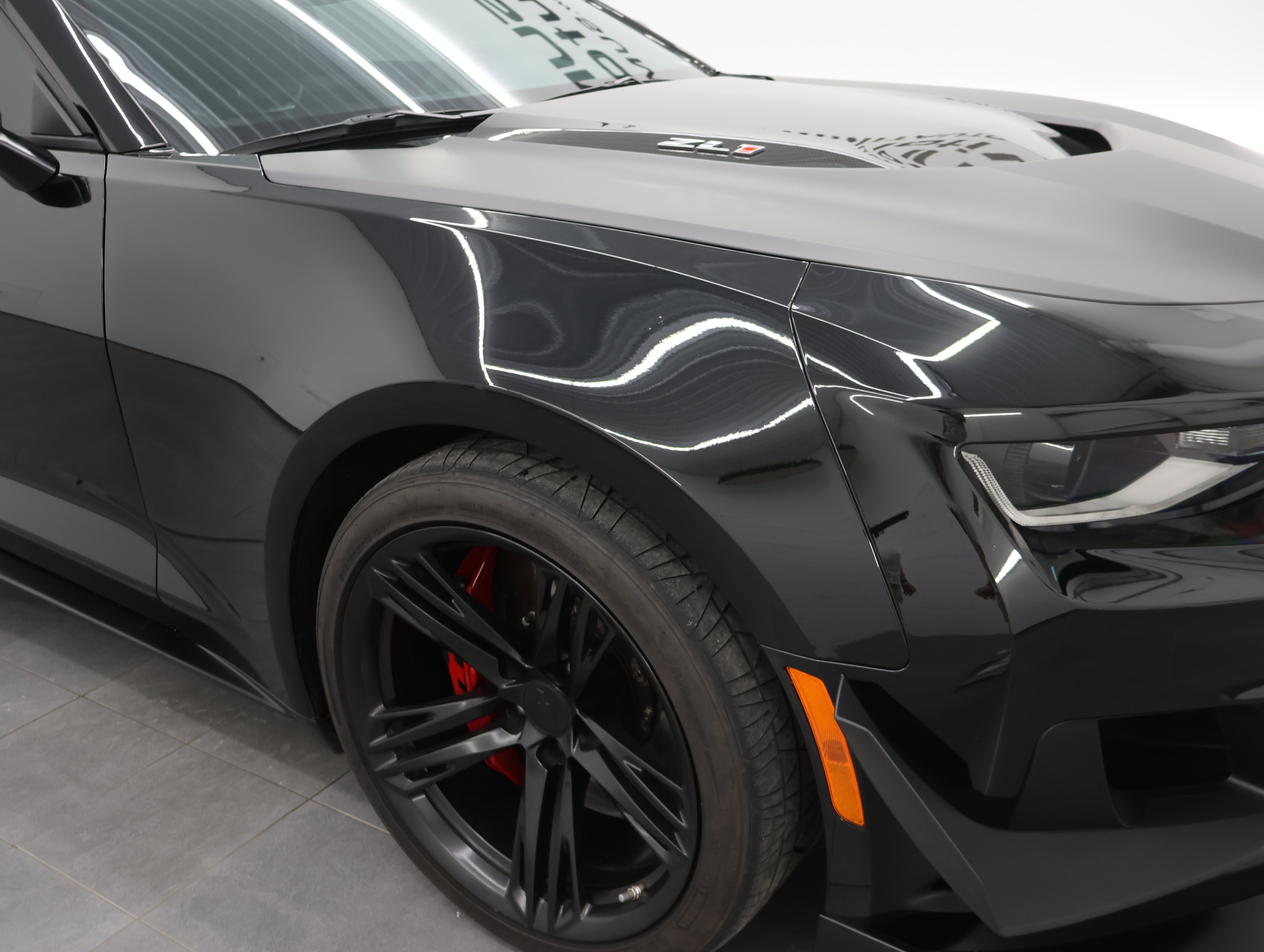 Used 2019 Chevrolet Camaro ZL1 RWD image 24