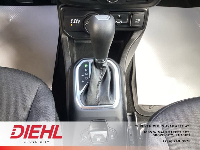 Used 2020 Jeep Renegade Sport w/ Sport Appearance Group AWD/4WD image 37