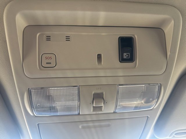 Used 2019 Nissan Titan Platinum Reserve image 35