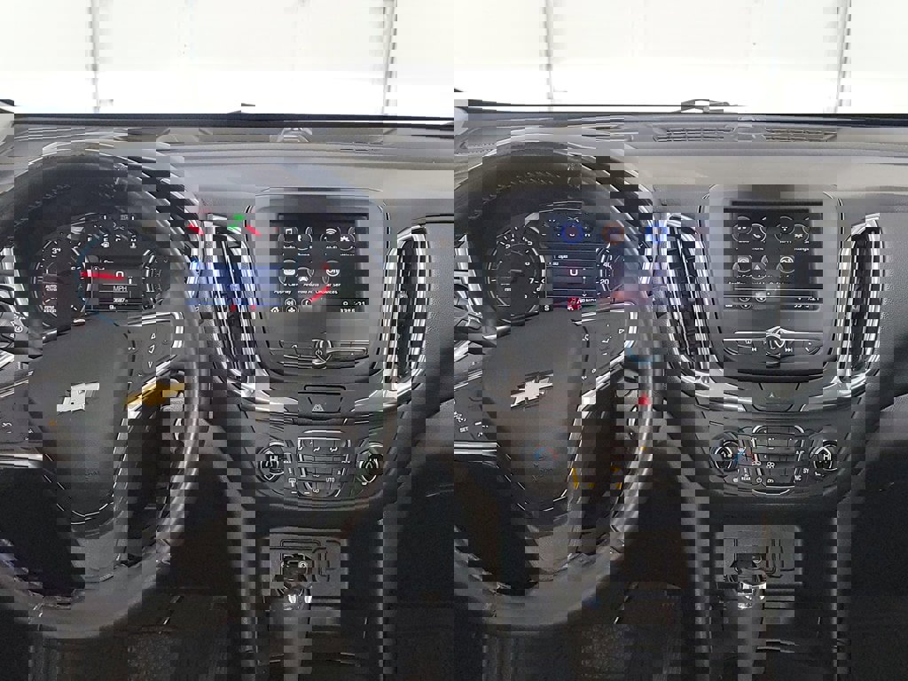 Used 2020 Chevrolet Equinox LT w/ Driver Convenience Package image 16