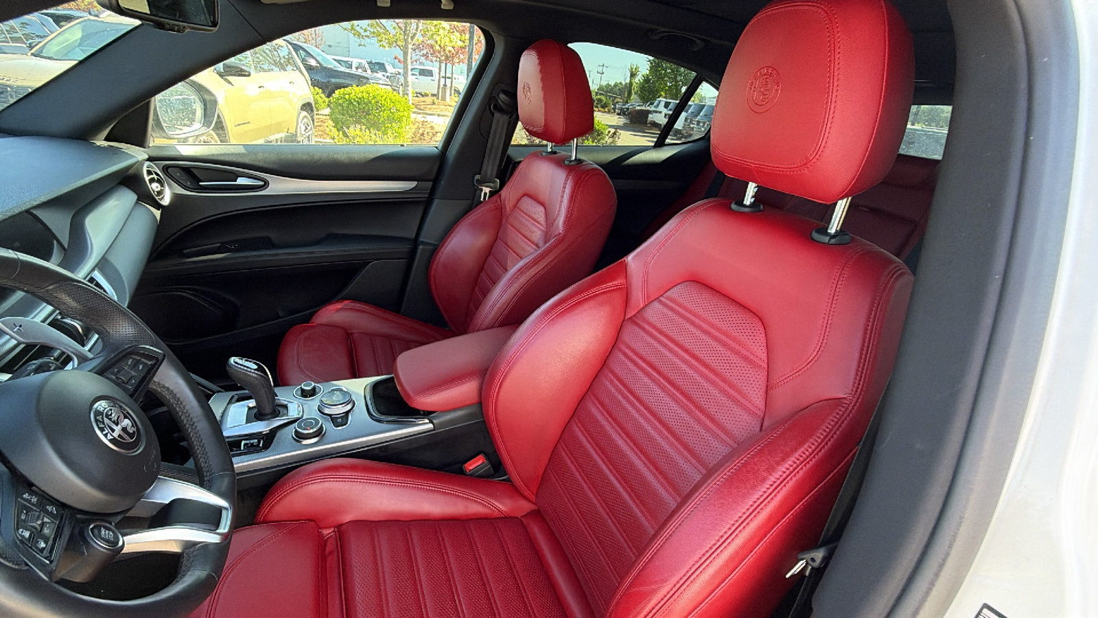 Used 2025 Alfa Romeo Stelvio Sprint w/ Veloce Package AWD/4WD image 20