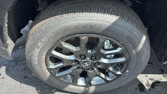 New 2026 Toyota Tundra Platinum image 38