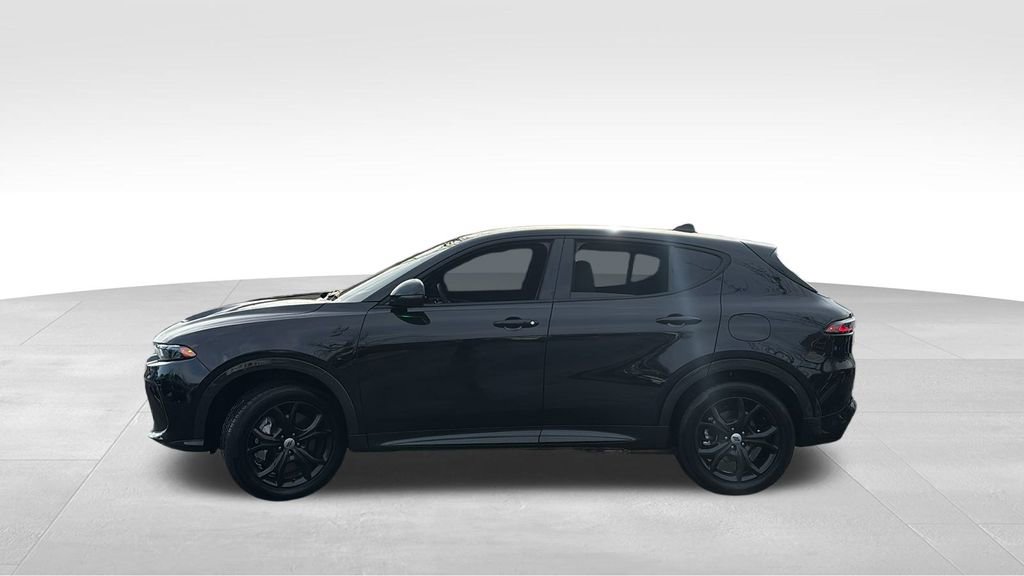 Used 2024 Dodge Hornet R/T w/ R/T Blacktop Package image 4