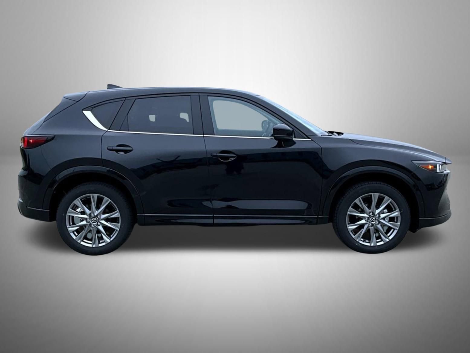 New 2025 MAZDA CX-5 AWD 2.5 S w/ Premium Plus Pkg image 5
