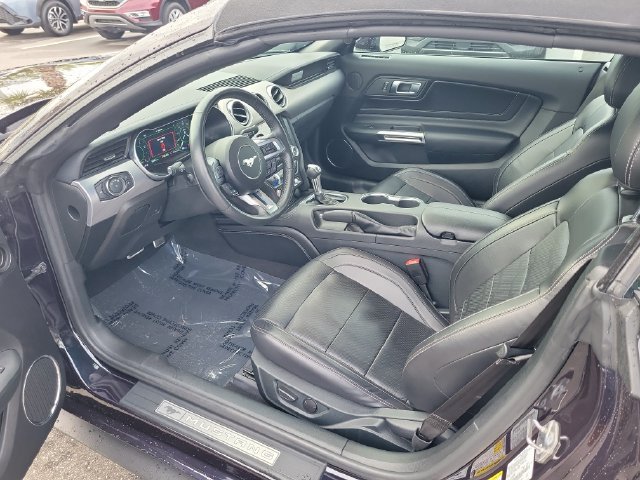 Used 2022 Ford Mustang GT Premium w/ Equipment Group 401A RWD image 11