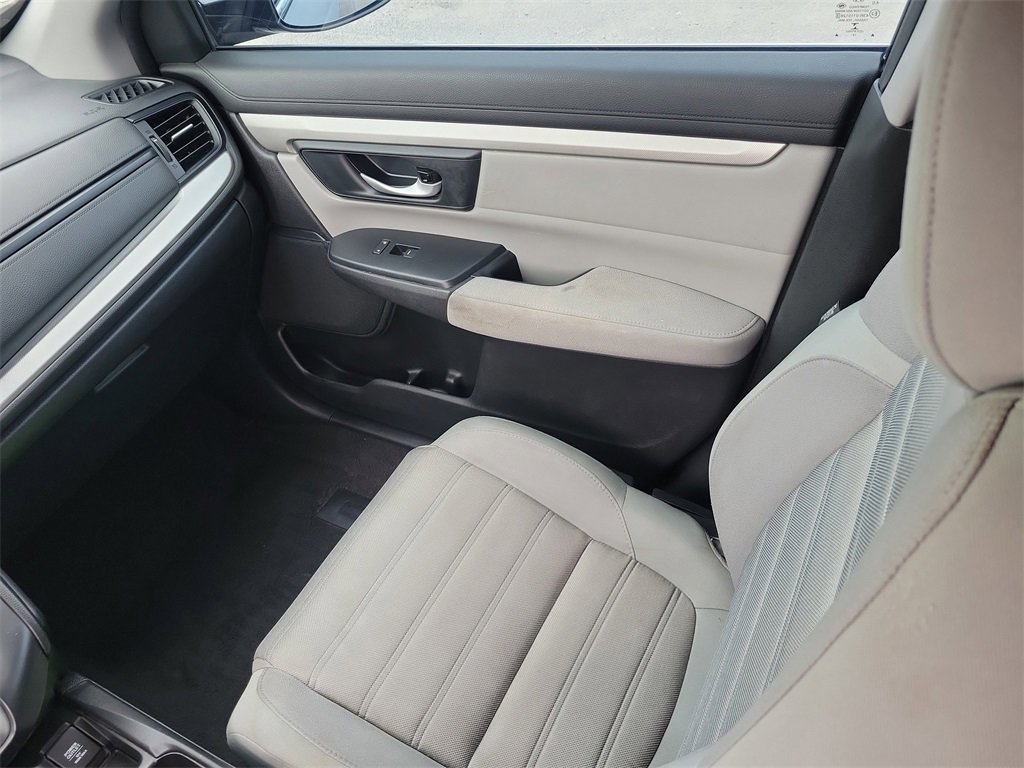 Used 2017 Honda CR-V LX image 13