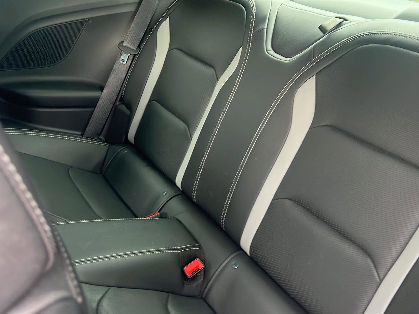 Used 2020 Chevrolet Camaro SS RWD image 11