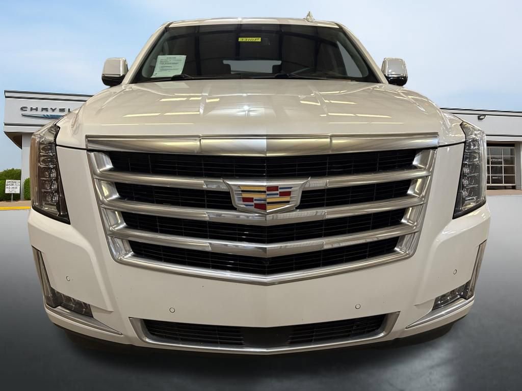 Used 2020 Cadillac Escalade Premium Luxury image 8