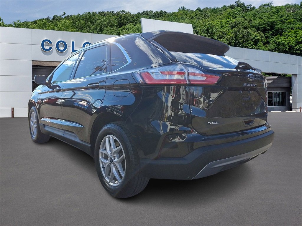 Certified 2022 Ford Edge SEL w/ Convenience Package image 3