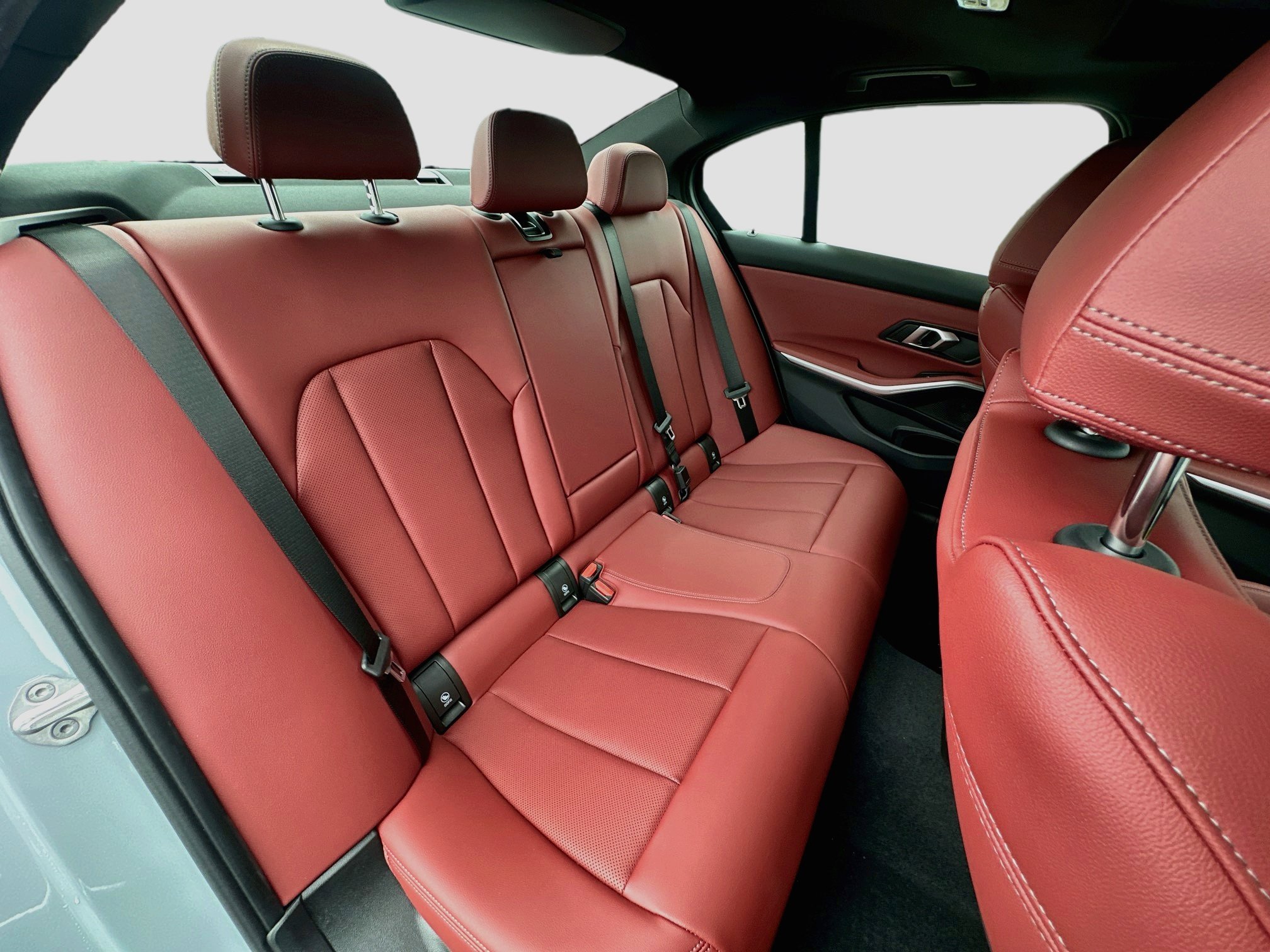 New 2026 BMW 330i Sedan w/ M Sport Package RWD image 23