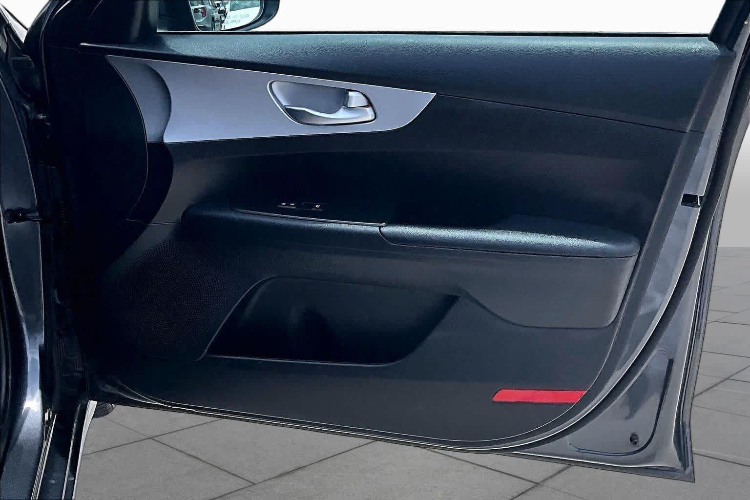 Certified 2024 Kia Forte LXS FWD image 21