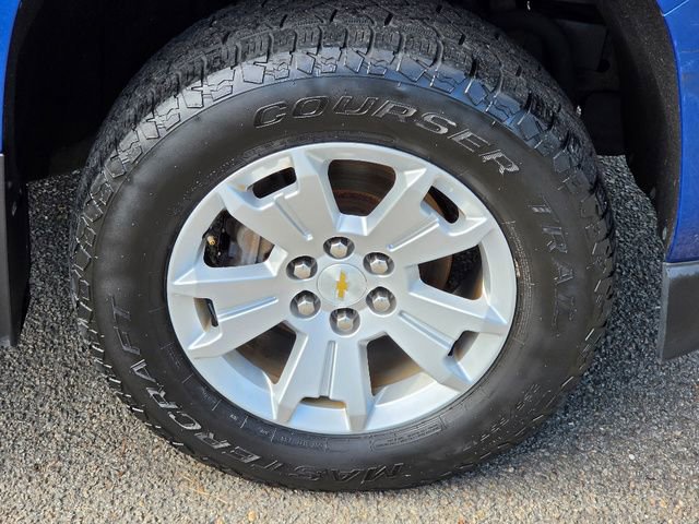 Used 2018 Chevrolet Colorado LT w/ LT Convenience Package RWD image 9